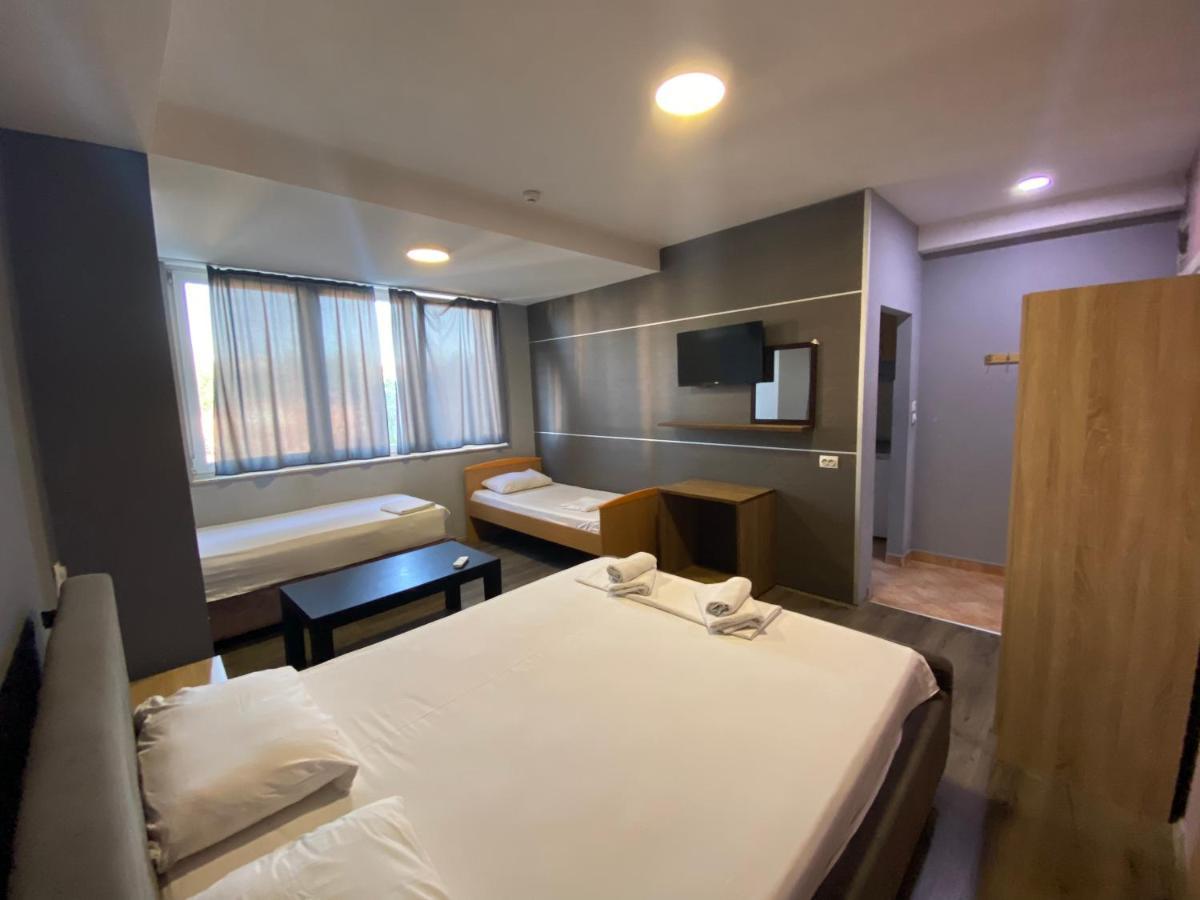 Fama Aparthotel Skopje Eksteriør billede