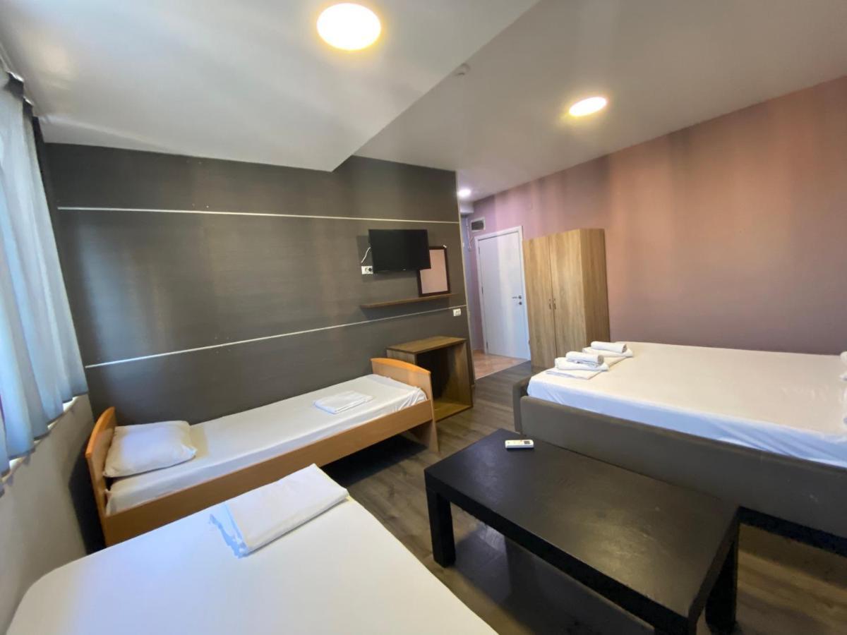 Fama Aparthotel Skopje Eksteriør billede