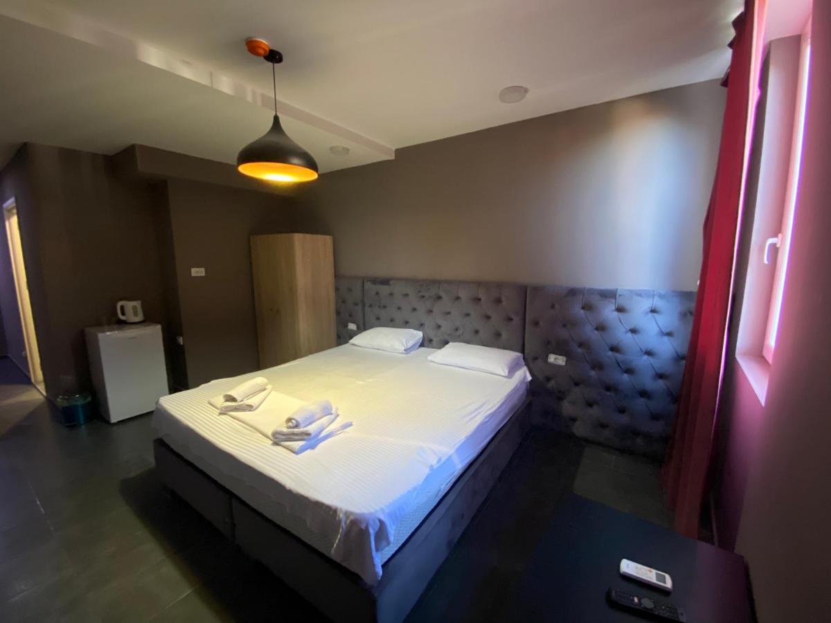 Fama Aparthotel Skopje Eksteriør billede